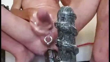 కార్యదర్శితో పెద్ద బొమ్మ రాక్షసుడు గాడిద పోర్న్