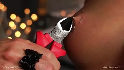 సిబ్బంది. కామ్-డైమండ్ బౌండ్ 2 సెక్స్ పుస్సీ జగన్