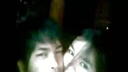 ఇండోనేషియా-డెక్స్టర్ బిగ్ టిట్స్