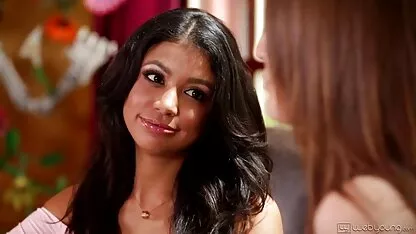 అమెచ్యూర్ బ్రూనెట్ గ్రూప్ సెక్స్ హార్డ్కోర్ పబ్లిక్ రియాలిటీ