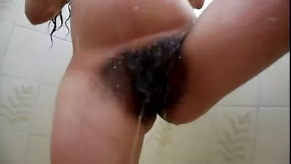 వెంట్రుకల శృంగార అందగత్తె